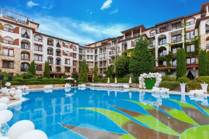 Получите скидку 25% на проживание в Poseidon VIP Residence Club Balneo & SPA Resort